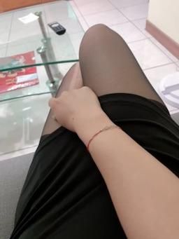 kellylady : 吊帶襪 窄裙 蜜桃臀。
再來點微醺 是不是會😈😈😈