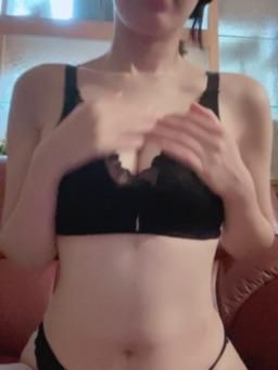 anitabebe : 🥵🥵🥵