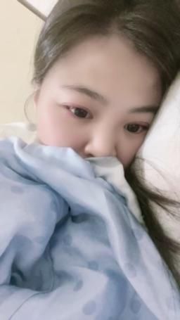 cutewawa : 怎麼有點不舒服…🥹