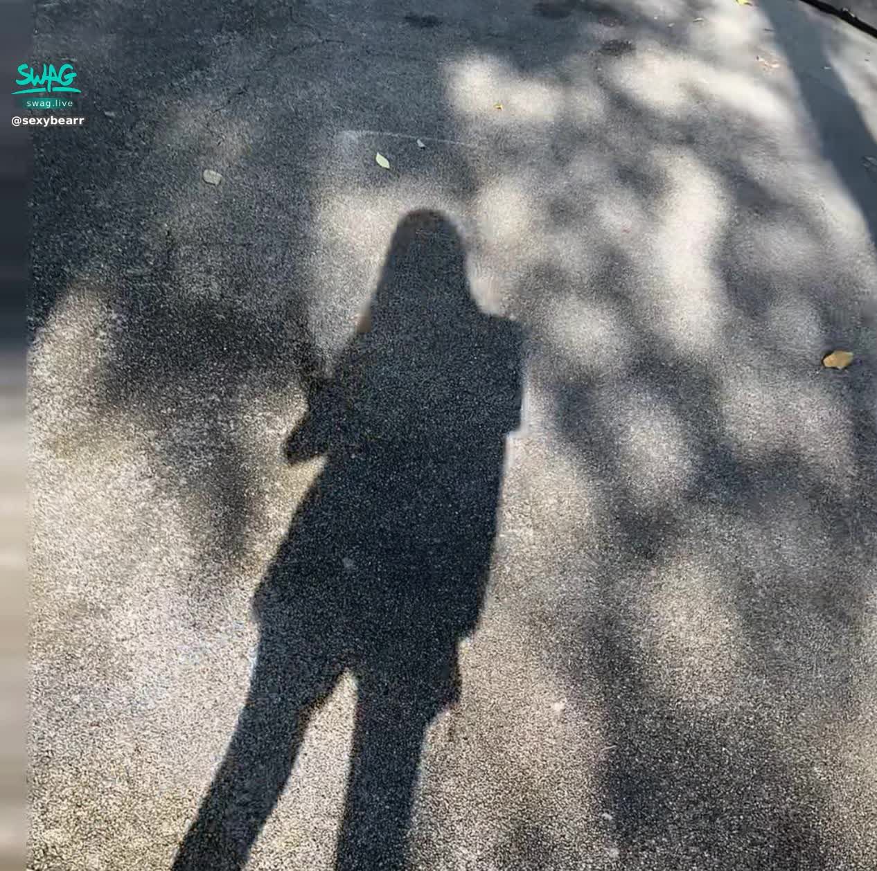 sexybearr : 忙碌的日子 也想停下腳步休息 但現實無法讓我休息嗚嗚 感覺很久沒好好睡一覺了！！