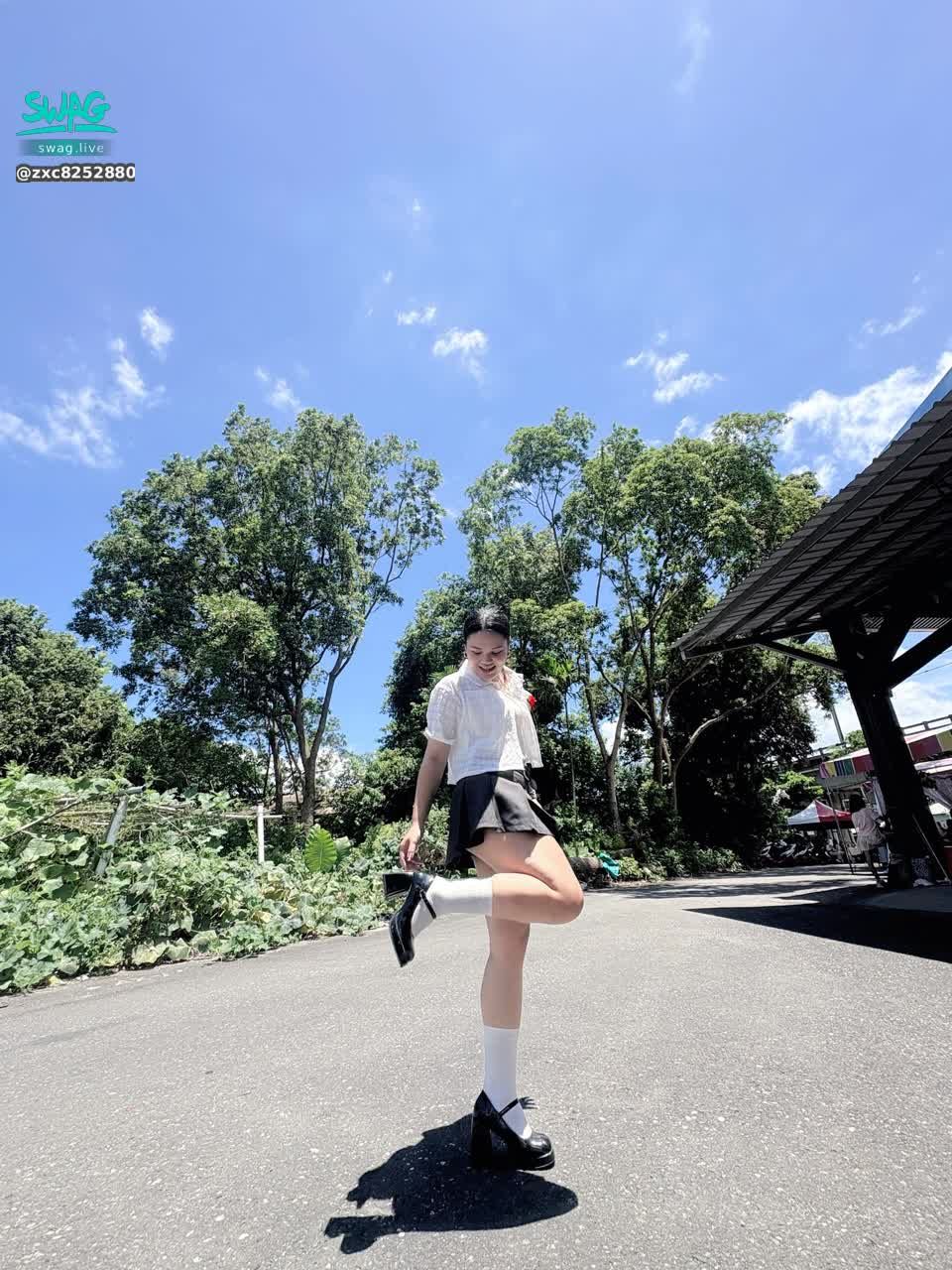 zxc8252880113 : 對不起啦 最近要忙🥺 所以今天跟最近會很少開播 希望大家體諒我這個新人🥺❤️