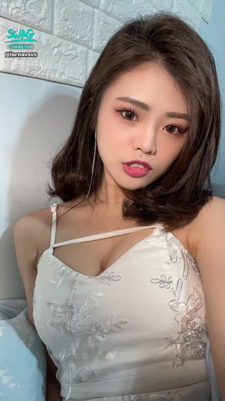 lornavsvs : Babe你在幹嘛