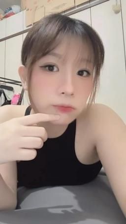sharontana : 我的專屬男友在哪裡🥺❤️