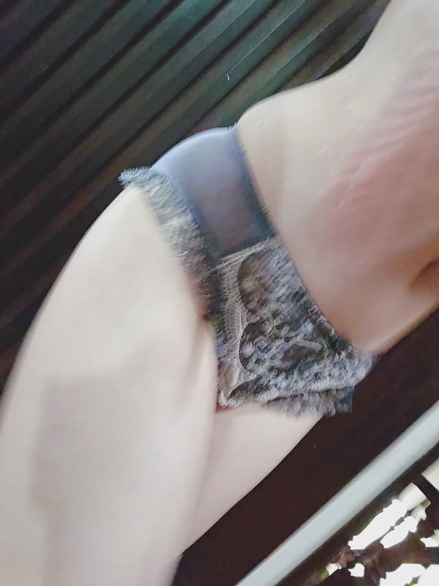 quanna : 有人想要原味小褲褲嗎？😍