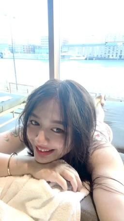 daisybaby : 一個人在旅館😍