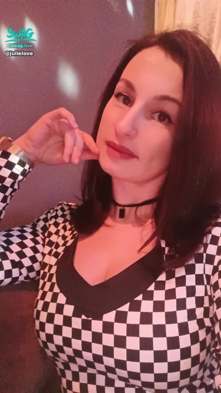 julielove : your charming lady 🤩