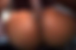queensplash : my guy fucking me so hard💦🪀