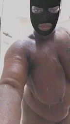 queensplash : #bigtits #s