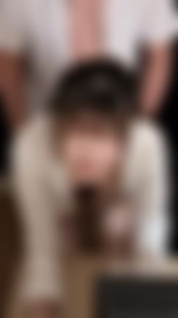 maggiebabe : 跟同事在下班後偷偷在辦公室…
#肉便器