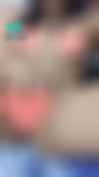 chloe_0915 : 有人可以幫我檢查一下身體嗎👀剛滿18歲的身體😈私訊我看看吧 #sexy #性感 #騷 #貧乳 #蘿莉控 #奶 #全裸 #長腿 #美尻