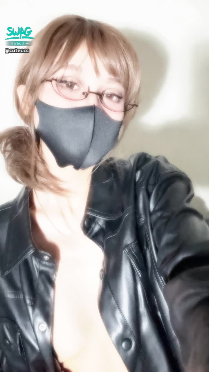cuteccc : Babe寶貝等等直播間見❤️