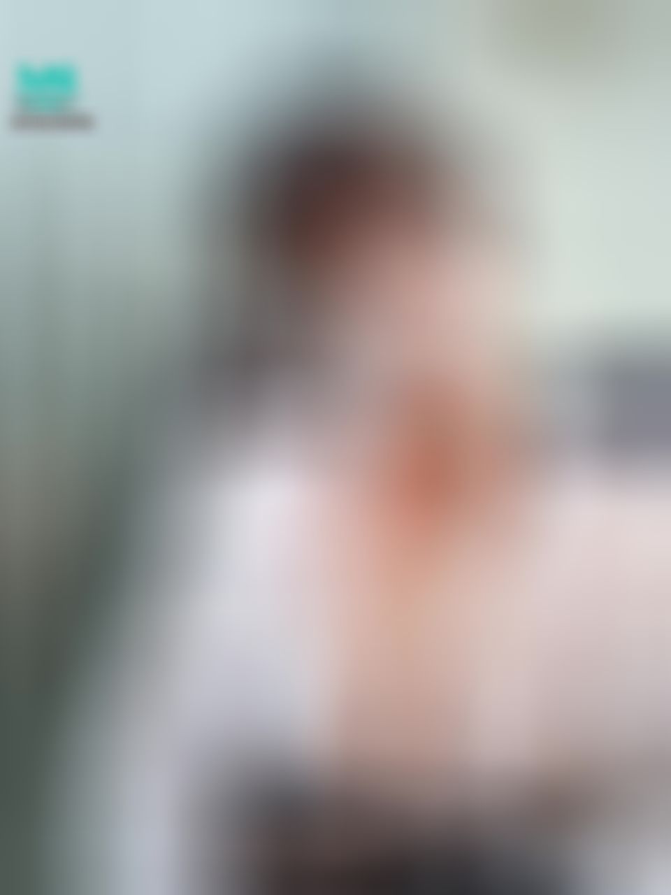 qiushui_yimei : 在辦公室壞壞想看嗎？
#偷偷低調私訊我
#反差的熟女主管