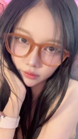 yuyan.n : 🤍
