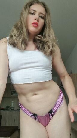 lessikitty : tits😀😀😀