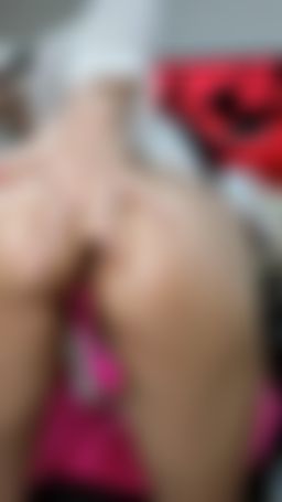 gremory_ : 把油倒在你的屁股上，把手指插進你的屁眼裡 Pour oil all over your ass, finger in your asshole 👅👅👅👅