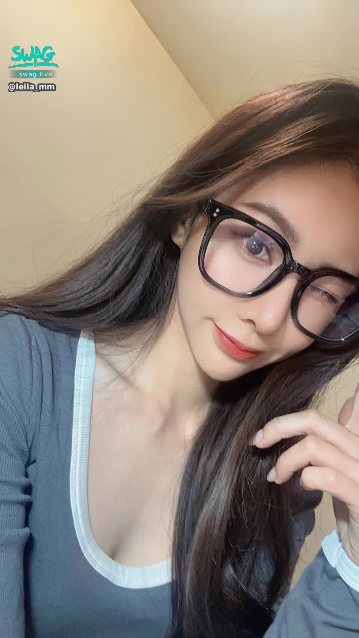 leila_mm : 7/18（五）17:30綠播💕鄰家女孩系💋

達10w 榜一解鎖性感寫真照❤️

#主題直播