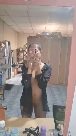 sunsnows : need sex🍆💦