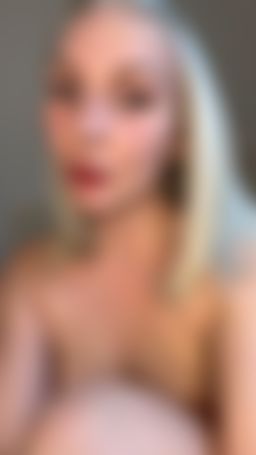 olyablondegirl : play with my pussy