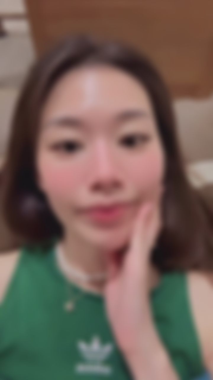 kelly8634130 : 很想我嗎❤️7/19（六）晚上9點上播～久等了現在私訊：「草莓回歸」送你一部福利影片😈

#sexy #性感 #生活 #露臉 #可愛 #甜美 #私訊