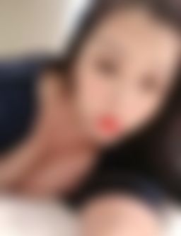 xchen118118 : 大胸絲襪誘惑
