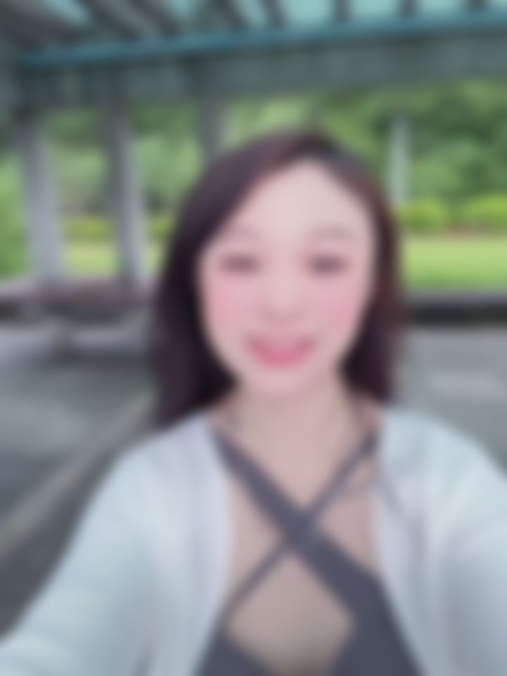 jenchu : 想來場戀愛感爆棚的約會嗎💖
要從吃飯開始~
還是逛街、踏青呢🥰
私訊討論行程吧😜

#sexy #性感 #生活 #約會 #新人 #甜美 #可愛 #露臉 #奶 #戶外