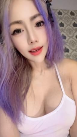 liinda : Do you have any plans for tonight?🫦
