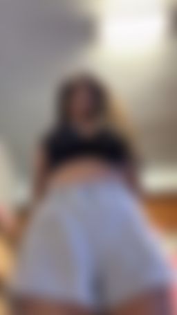 babecindy : 不可以偷看🫣
脫下內衣的時候🔥