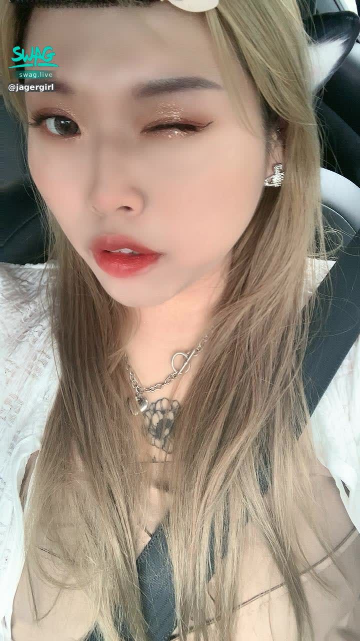 jagergirl : 要來台北捕捉我嗎哈哈哈❤️