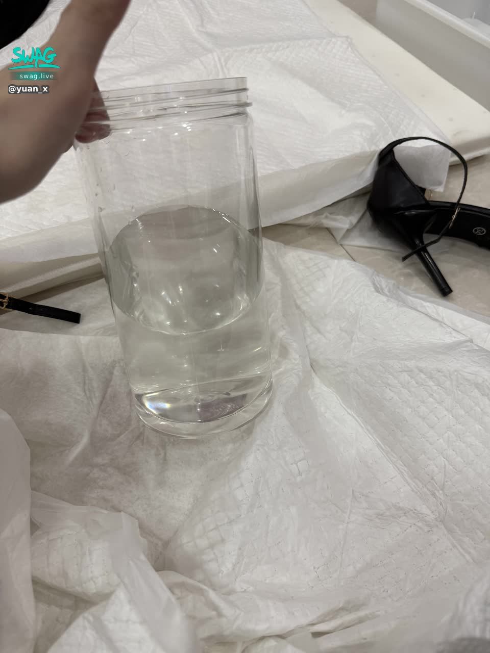 yuan_x : gofly哥哥今日战果,被震喷了一晚上水,腿都软完了,又坏又猛~