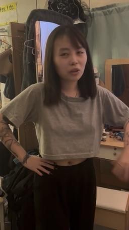 quellaa : 又忘記穿內衣了🤫