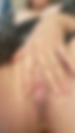 pinkpather : put your dick oʻn my pussy