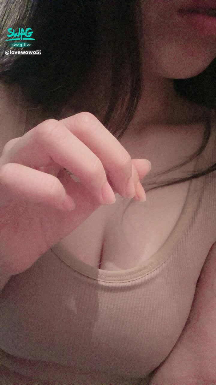 lovewowo5255 : 咦 第一篇文