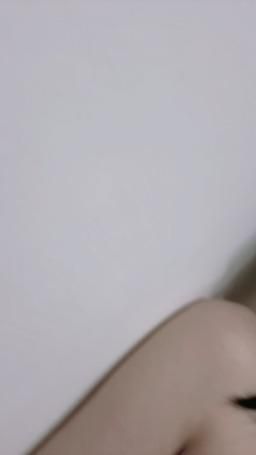 lovewowo5255 : 咻～想窩窩了嗎🥹🥹