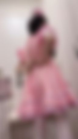 lolixninax : 騷貨小女僕火辣上線🔥
 你家缺女僕嗎？
 人家只缺你🤫Babe