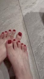 wawakuku6969 : 幫腳腳換了新的顏色
喜歡嗎?