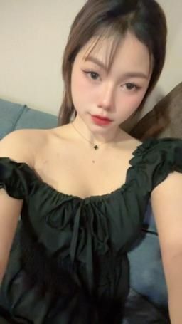  : 