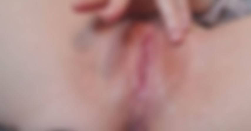 : Too close enough? 😈💦 I getting myself dripping wet…