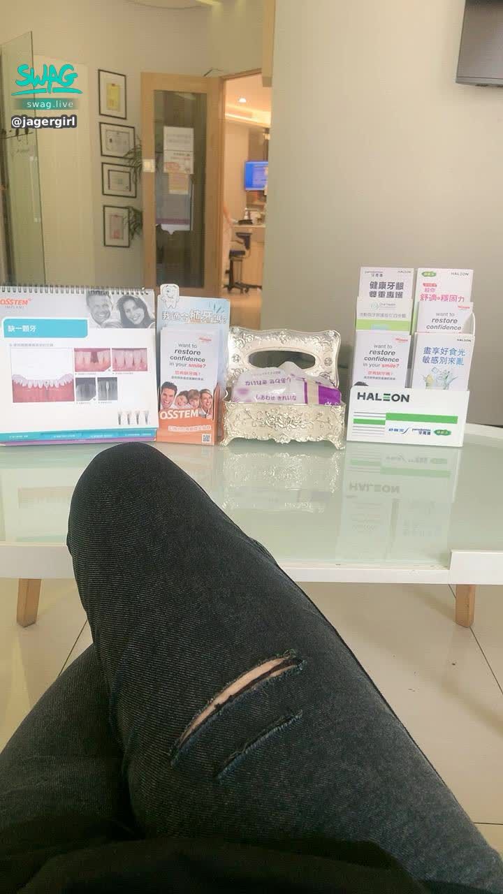 jagergirl : Are babies afraid of going to the dentist? 🦷