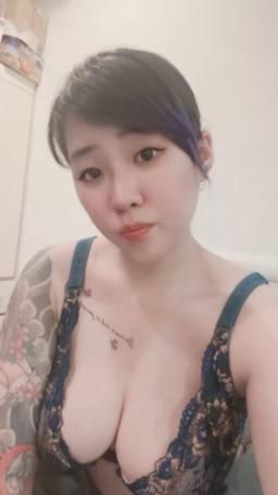 hsuanhsuan0804 : 喜歡蕾絲嘛～～～～Babe