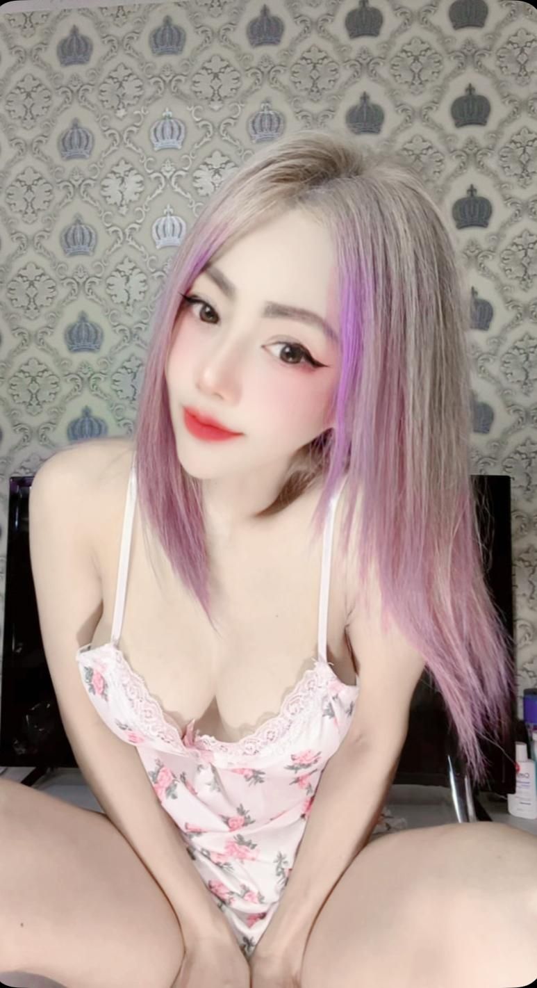 liinda : 🫦🫦sleeping with me ..baby🫦🍆🍆