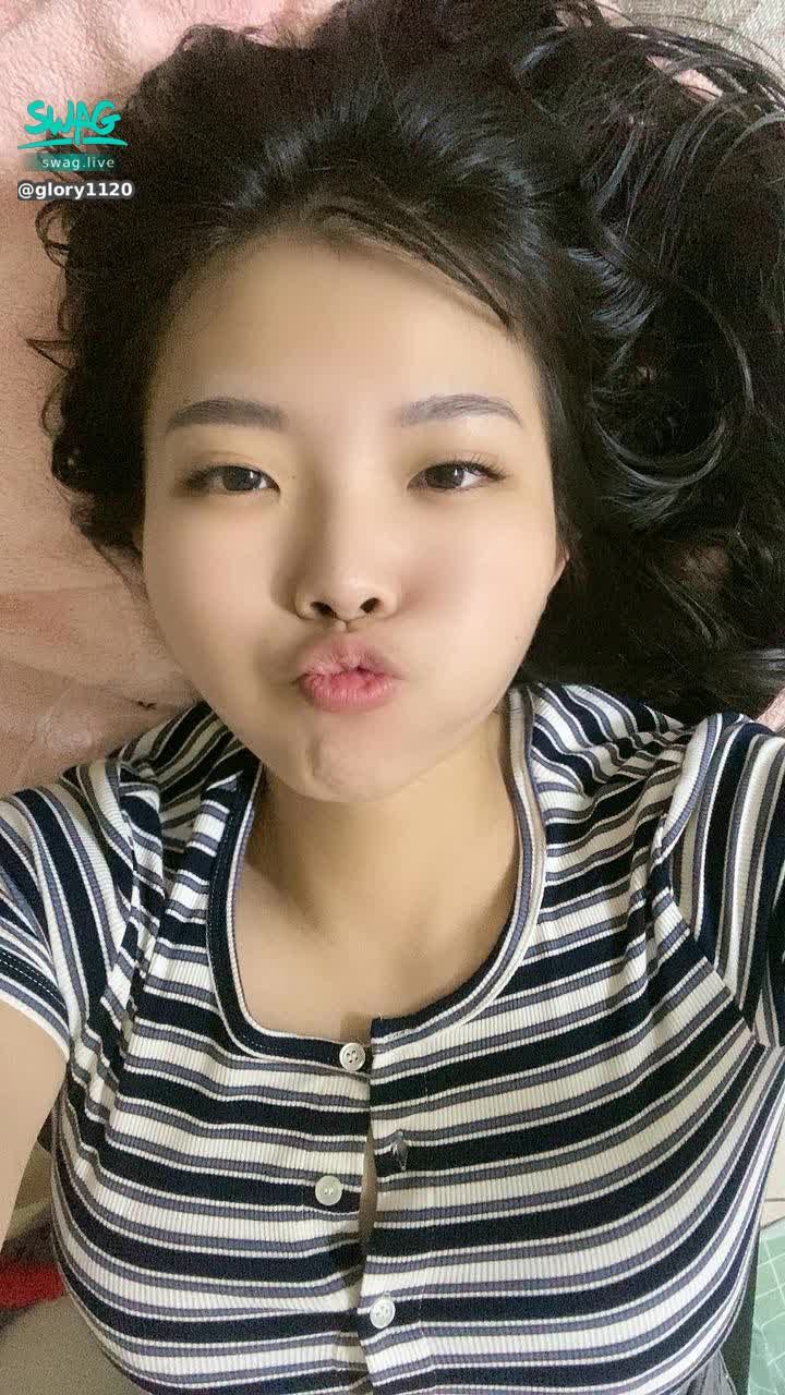  : 