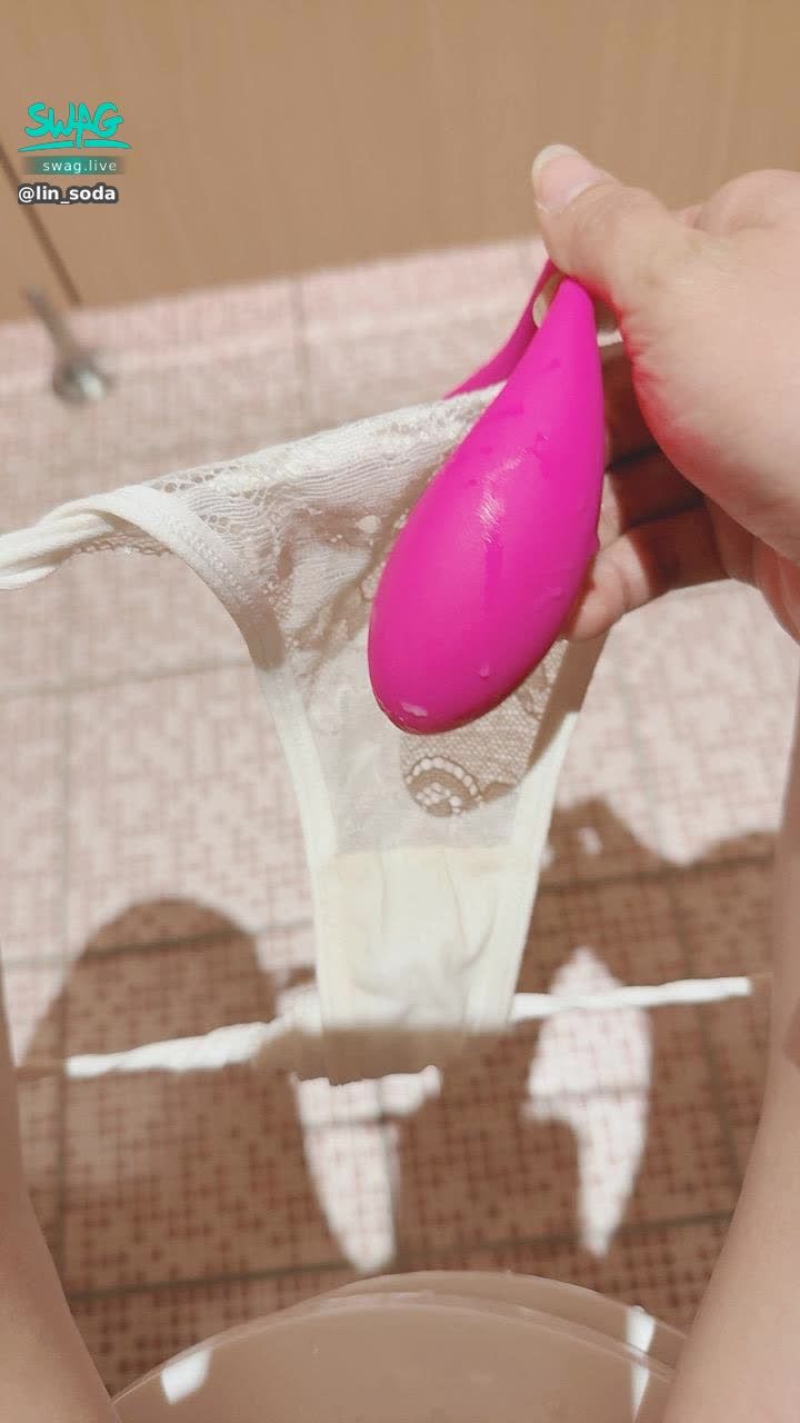  : 
8/9 (Saturday) 23:00 Late Night Temptation 😈😈

Live broadcast reached 800,000 💎 Woman on top fucking squirt 💦

Point command 🍺 Please drink 😈 The drunker, the more erotic

#主題直播  