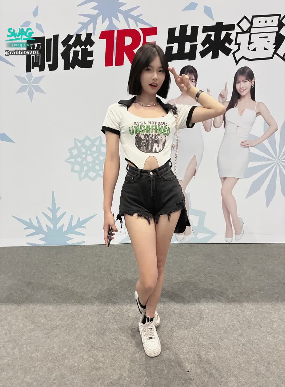 rabbit6201 : 今年努力努力 看看明年能不能也去擺😆 我去擺的話～ㄋ你們會來看我嗎😍