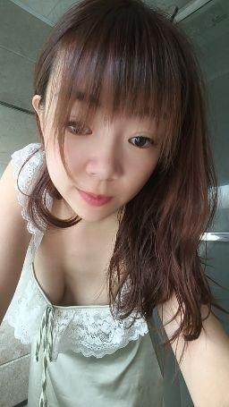 sexybaby5201314 : 浴室慰慰喷水