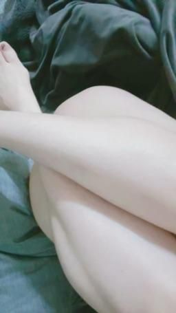 love.dodo_ : 粉嫩小穴❣️