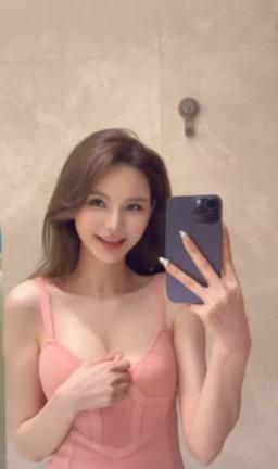 cla9801 : 新买的内衣👙