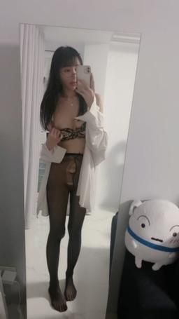 miyukibaby : 眼鏡娘ol 誘惑👓🤍🖤黑絲美腿鏡子前讓你看全身😎