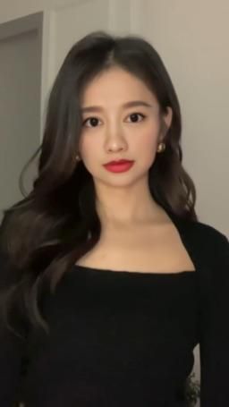 daisybaby : 🖤💋