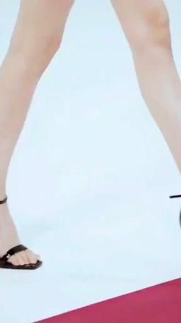 fion_na : 長腿薇薇Babe