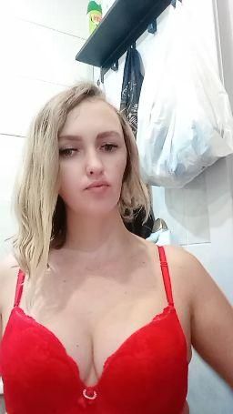 pinkpather : take off bra, show tits